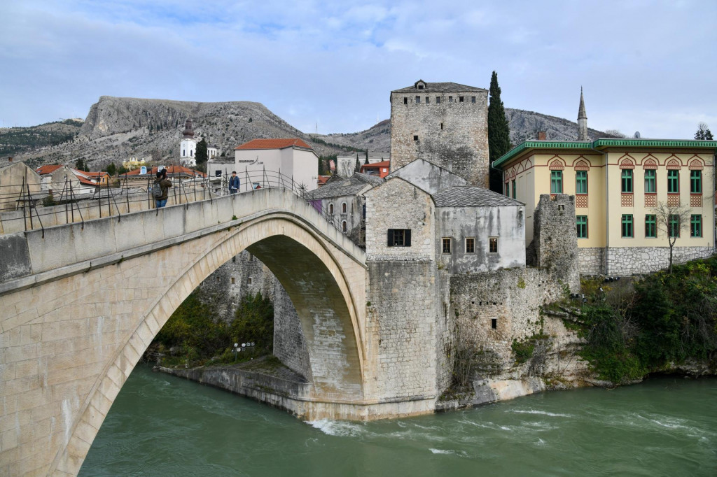 &lt;p&gt;Mostar, grad bogate povijesti i kulture, nikako da profunkcionira u komunalnim i političkim pitanjima&lt;/p&gt;