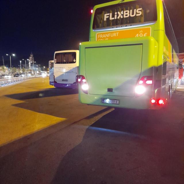 &lt;p&gt;Flixbus Frankfurt&lt;/p&gt;