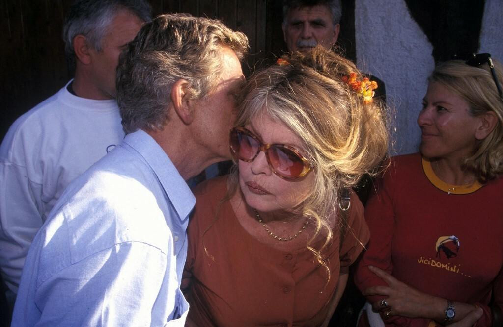 &lt;p&gt;Brigitte Bardot i suprug Bernard d Ormale snimljeni 1997.&lt;/p&gt;