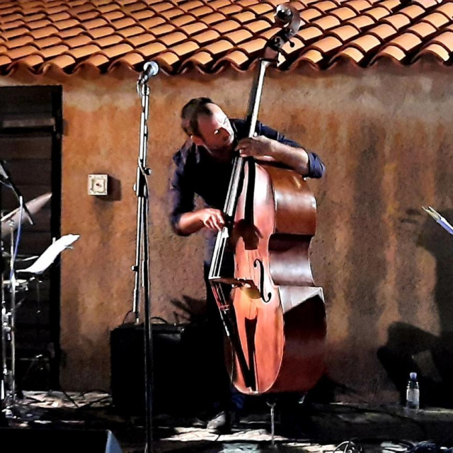 &lt;p&gt;Vedran Ružić Jazz trio&lt;/p&gt;