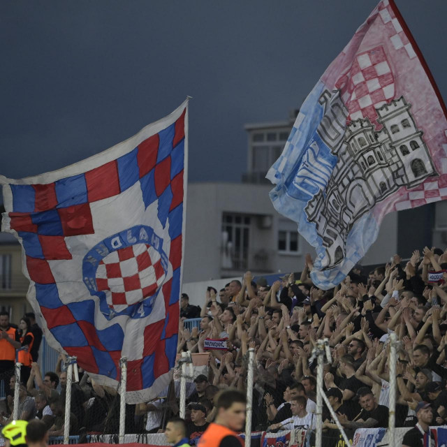 &lt;p&gt;Torcida na tribinama stadiona u Kranjčevićevoj, na utakmici Lokomotive i Hajduka&lt;/p&gt;