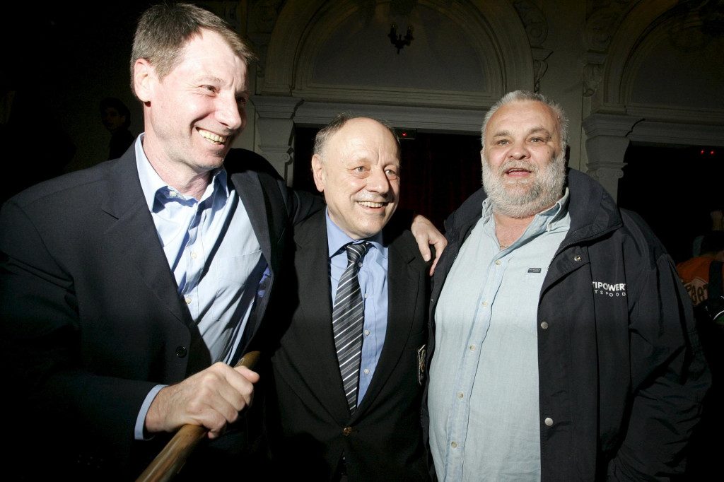 &lt;p&gt;Zoran Slavnić, Mirko Novosel i Boško Božić Pepsi 2009. godine na premijeri filma o Novoselu Damjan Tadić/Hanza Media&lt;/p&gt;