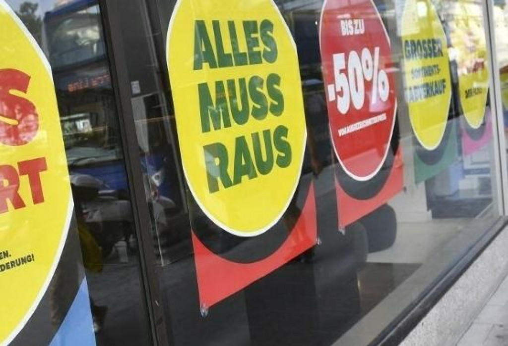 &lt;p&gt;Obavijesti o zatvaranju prodajnih mjesta trgovačkih lanaca sve su češće u Njemačkoj (ilustracija)&lt;/p&gt;