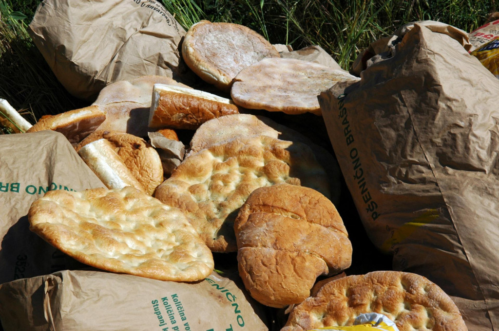 &lt;p&gt;Stari kruh ima svoju vrijednost, spremnik još i veću (ilustracija)&lt;/p&gt;