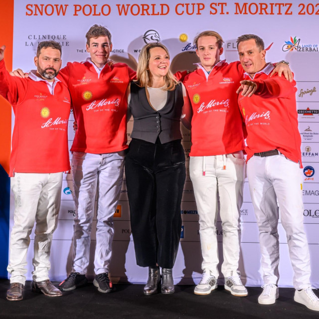 &lt;p&gt;Marijana Jakić i Polo Team St. Moritz na Snow Polo Cupu ove godineprivatni album&lt;/p&gt;
