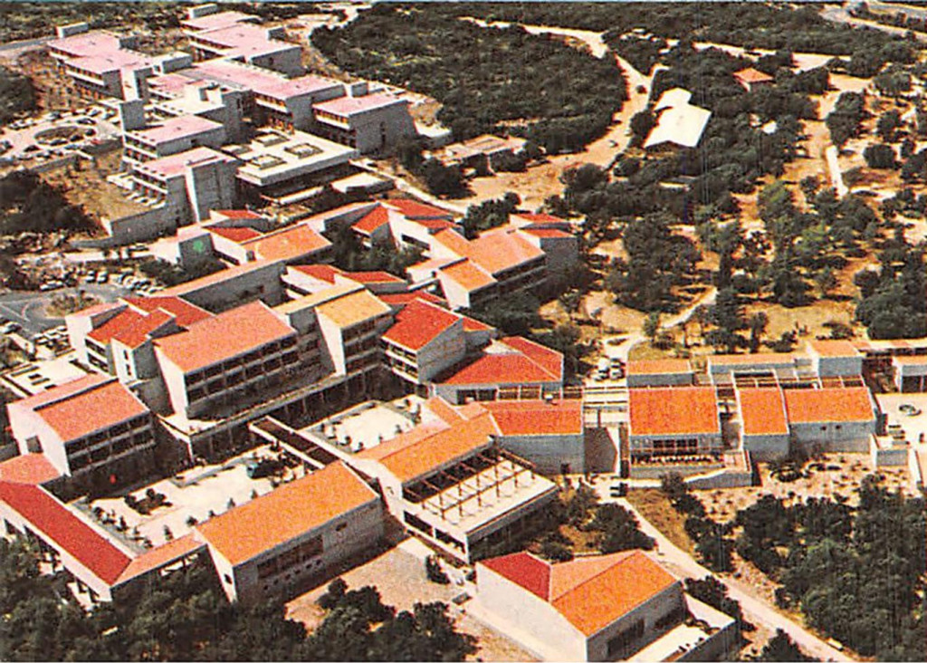 &lt;p&gt;Hotelski kompleks Babin kuk u završnoj fazi izgradnej 1976.&lt;/p&gt;