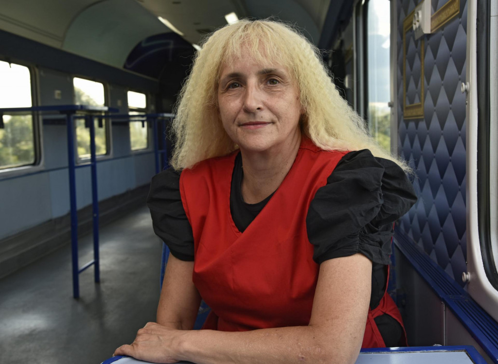 &lt;p&gt;Silvana je jedina žena u Hrvatskoj koja radi u sektoru ugostiteljstva u vlakovima&lt;/p&gt;
