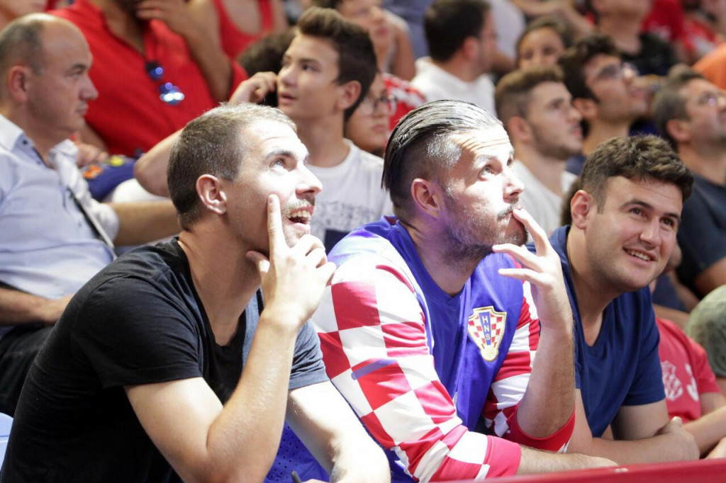&lt;p&gt;Tomislav Glumac i Andrija Vuković... u dvorani Sinan Erdem u Istanbulu za vrijeme Eurobasketa 2017. godine&lt;/p&gt;