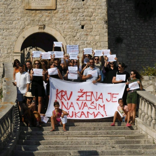 &lt;p&gt;Korčula se pridružila prosvjedu ”Sigurnost žena je odgovornost države”&lt;/p&gt;
