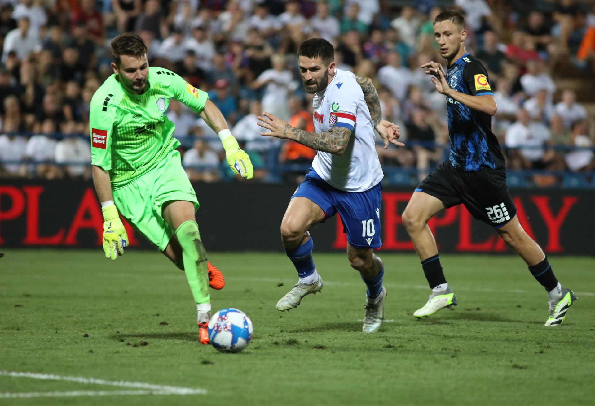 Hajduk - Varaždin 3:1 - Bijeli lakoćom pobijedili Varaždince i nakon 15.  kola HNL-a čvrsto drže prvo mjesto