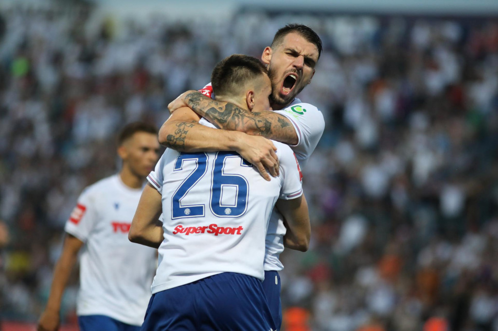 FOTO Hajduk s igračem više pobijedio nogometaše Varaždina pred