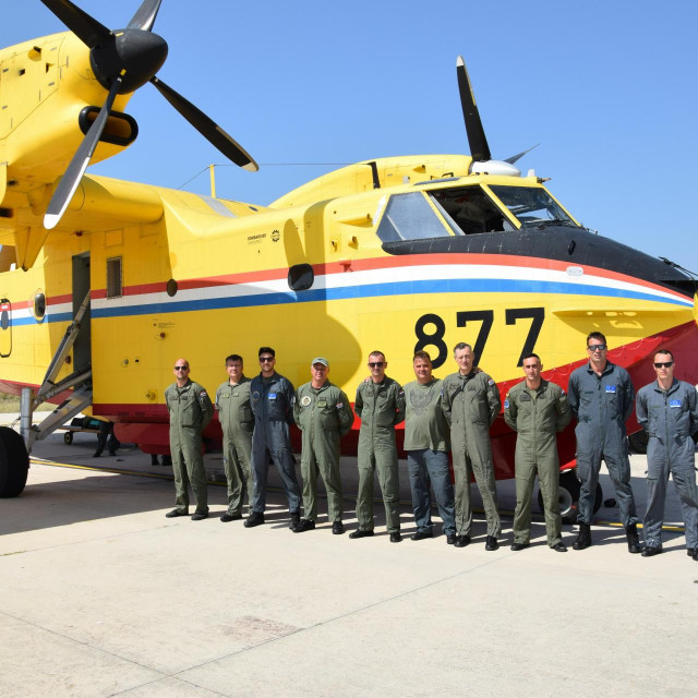 <p>Povratak Canadaira CL-415 s ga&scaron;enja požara u Helenskoj Republic</p>