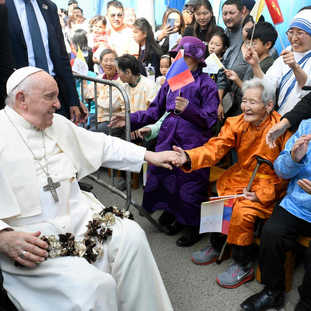 &lt;p&gt;Papa Frane za posjeta Mongoliji, barem tamo za njega nema ništa sporno&lt;/p&gt;

&lt;p&gt; &lt;/p&gt;

&lt;p&gt; &lt;/p&gt;