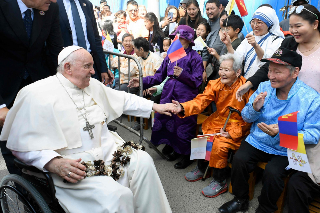 &lt;p&gt;Papa Frane za posjeta Mongoliji, barem tamo za njega nema ništa sporno&lt;/p&gt;

&lt;p&gt; &lt;/p&gt;

&lt;p&gt; &lt;/p&gt;