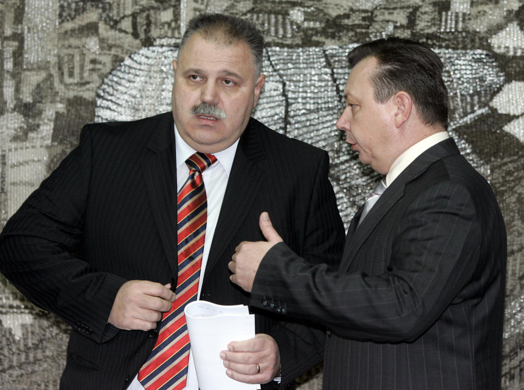 &lt;p&gt;U društvu Božidara Pankretića, ministra poljoprivrede, u siječnju 2008. &lt;/p&gt;