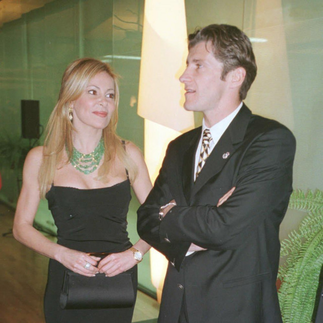 &lt;p&gt;Ana Obregon i Davor Šuker 1999. u Barceloni, na svečanom prijemu FIFA world player ‘98.&lt;/p&gt;