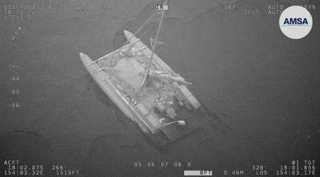 &lt;p&gt;Snimke pokazuju uništeni stražnji dio plovila uronjen u vodu&lt;br&gt;
 &lt;/p&gt;