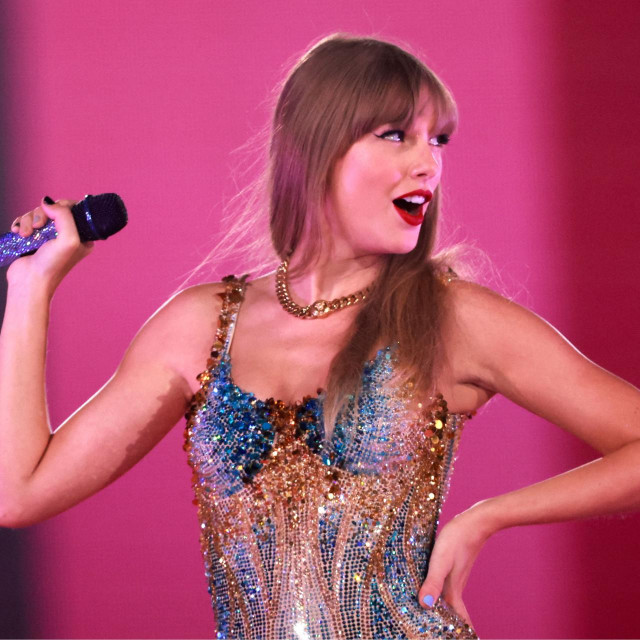 &lt;p&gt;Taylor Swift na koncertu u kalifornijskom Inglewoodu u okviru Eras turneje&lt;/p&gt;