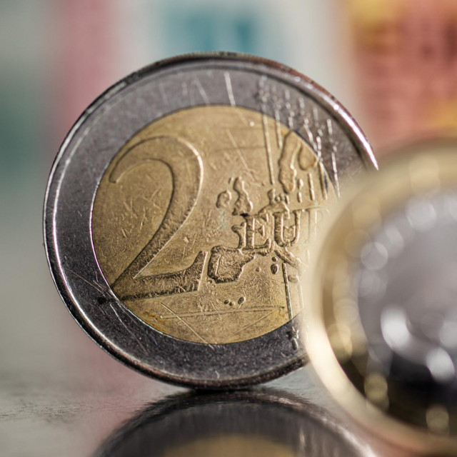 &lt;p&gt;Ilustracija&lt;br&gt;
Na fotografiji: Euro kovanice i papirnate novcanice.&lt;br&gt;