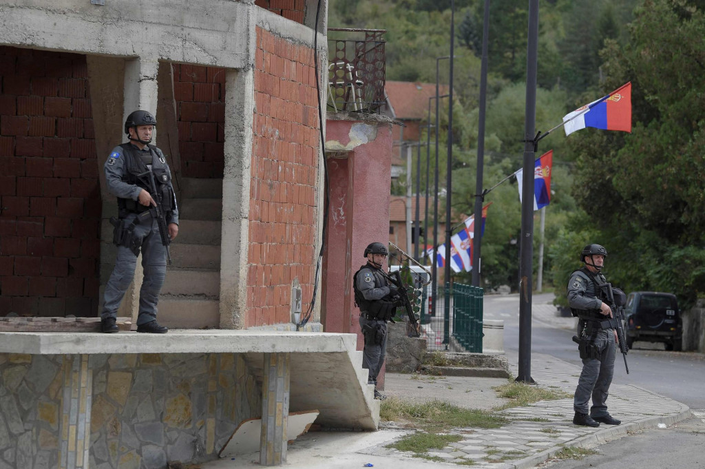&lt;p&gt;Kosovski policajci u Banjskoj poslije oružanog sukoba, istraga o počiniteljima i nalogodavcima donosi nova otkrića&lt;/p&gt;