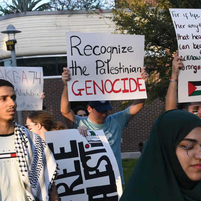 &lt;p&gt;Studenti na Sveučilištu Centralne Floride održavaju skup i marš podrške Palestincima&lt;/p&gt;