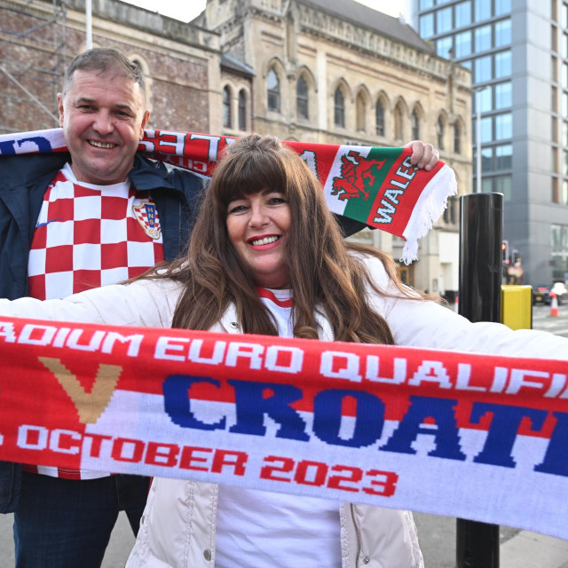 &lt;p&gt;Mate Jozić, školski prijatelj Zlatka Dalića i Katie Mckenna, Škotinja koja navija za Hrvatsku.&lt;br&gt;
 &lt;/p&gt;