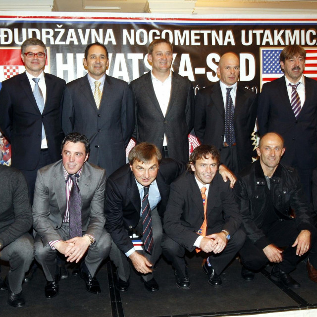 &lt;p&gt;Okupljanje reprezentacije Hrvatske koja je 1990. godine odigrala prvu utakmicu s SAD-om&lt;/p&gt;