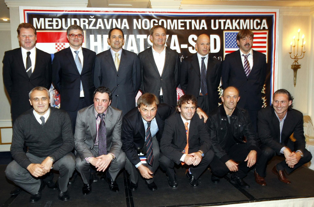 &lt;p&gt;Okupljanje reprezentacije Hrvatske koja je 1990. godine odigrala prvu utakmicu s SAD-om&lt;/p&gt;