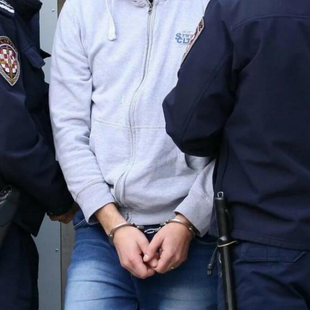 &lt;p&gt;U ponedjeljak je uhićeno ukupno pet osoba u dobi od 18 do 44 godine te je na području Policijske uprave zagrebačke i na području Policijske uprave krapinsko-zagorske (ilustracija)&lt;/p&gt;