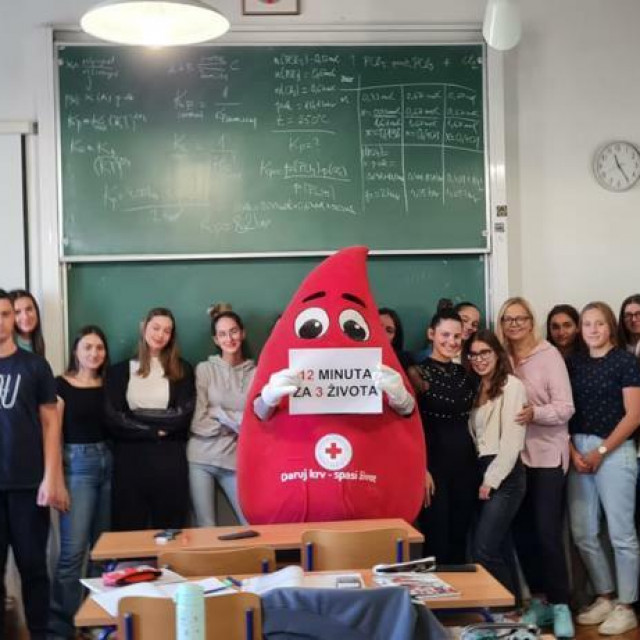 &lt;p&gt;Ekipa iz ‘Marka Marulića‘, učenici i djelatnici, dala je vjetar u leđa akciji dobrovoljnog darivanja krvi&lt;/p&gt;