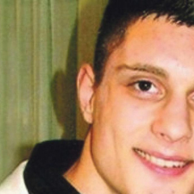 <p>Marko Jovanović<strong> </strong>(34), poznat kao ni&scaron;ki kanibal - tko bi rekao, kad ga ovako vidite...</p>