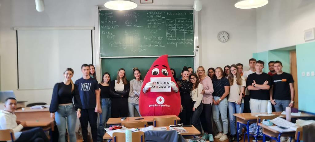 &lt;p&gt;Ekipa iz ‘Marka Marulića‘, učenici i djelatnici, dala je vjetar u leđa akciji dobrovoljnog darivanja krvi&lt;/p&gt;