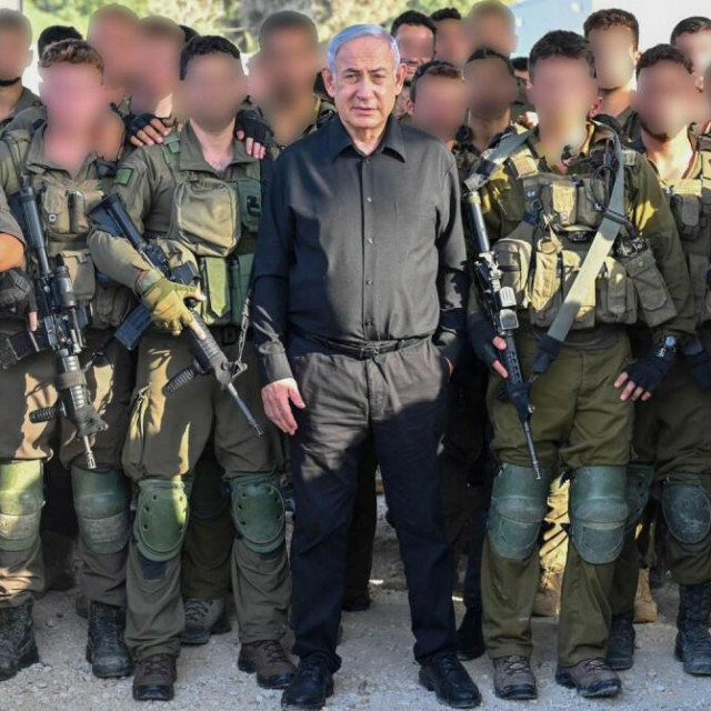 &lt;p&gt;Netanyahu u posjeti jedinici Sayeret Matkal, najelitnijoj postrojbi izraelske vojske&lt;/p&gt;