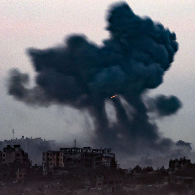 &lt;p&gt;Današnje apokaliptično raketiranje već obilatog raketiranja Pojasa Gaze&lt;/p&gt;
