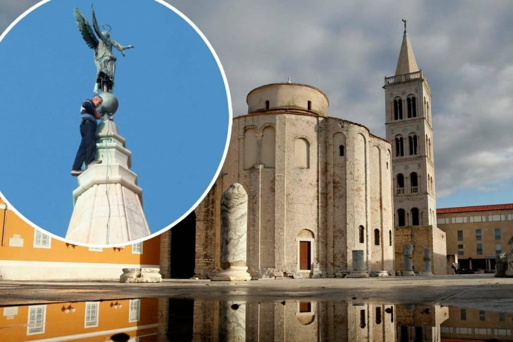 &lt;p&gt;Zvonik Sv. Stošije s mjedenim kipom anđela visok je 56 metara&lt;/p&gt;