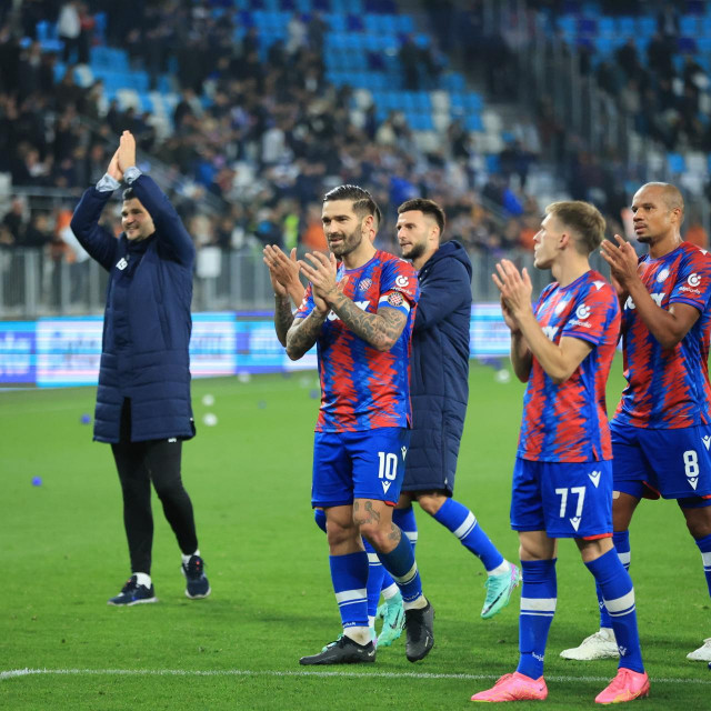 Slobodna Dalmacija - Hajduk pobijedio Osijek u Gradskom vrtu i