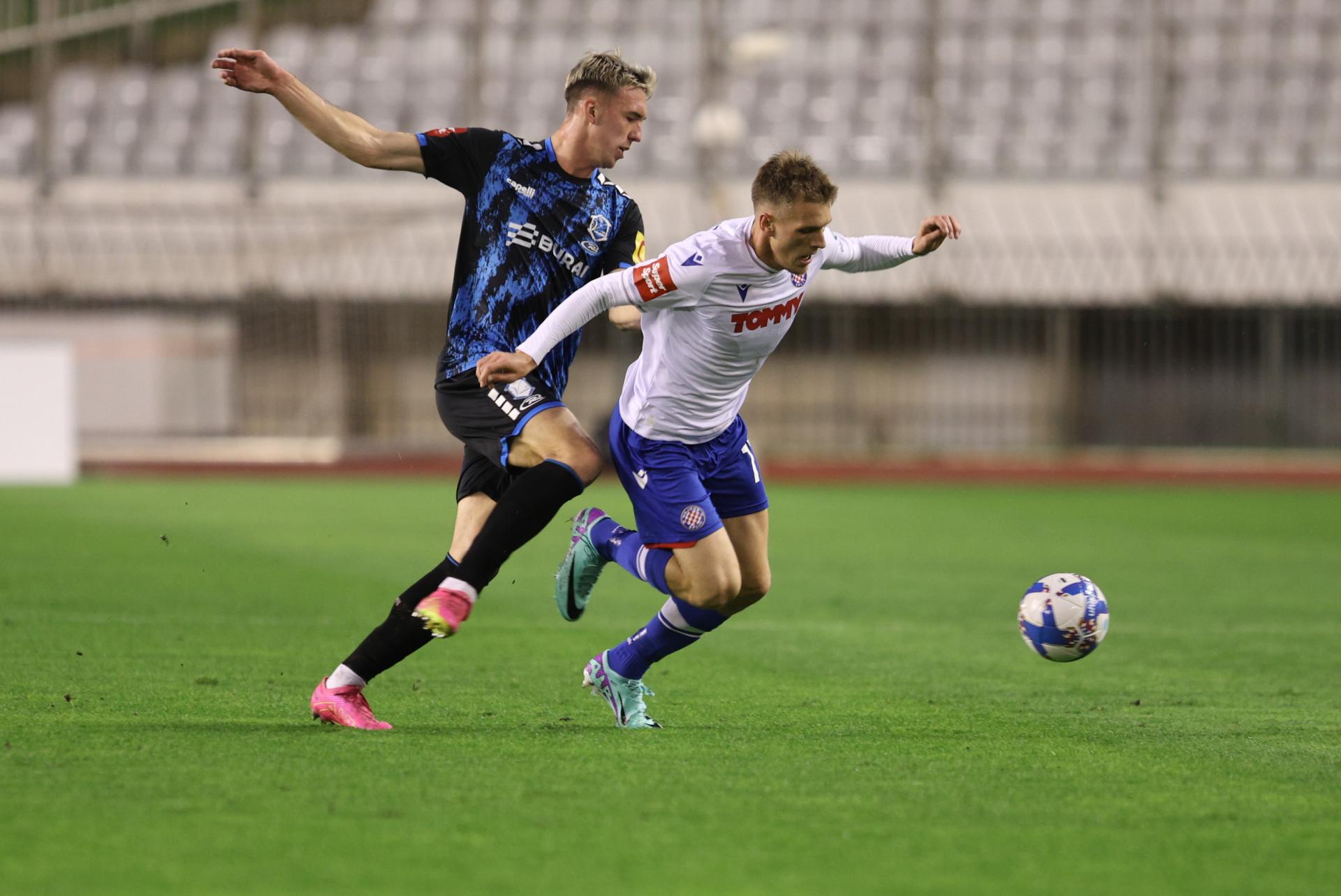 Slobodna Dalmacija - Preporođeni Hajduk nastavio s pobjedama, pao