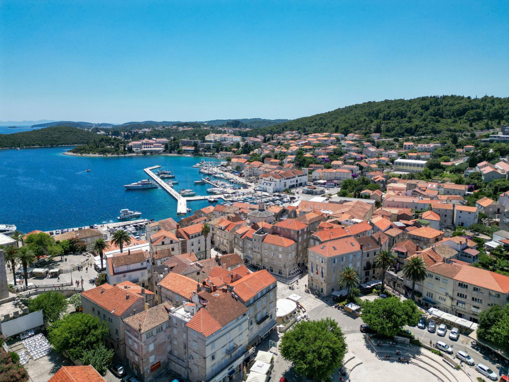 &lt;p&gt;Korčula&lt;/p&gt;