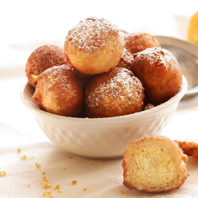 &lt;p&gt;Zeppole - Italian Ricotta Donuts dusted with powdered sugar on white background, selective focus&lt;/p&gt;