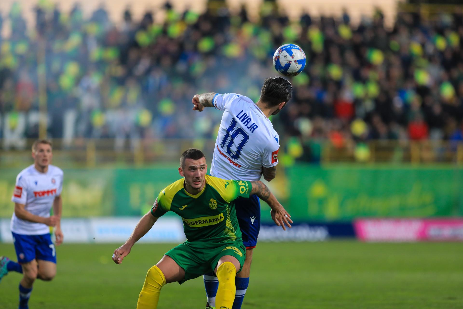 Slobodna Dalmacija Strahonja Hajduk Nije Trebao Dobiti Penal Erceg Je Zaslu Io Isklju Enje