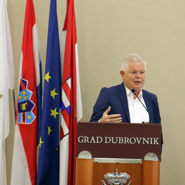 &lt;p&gt;Andro Vlahušić, sjednica Gradskog vijeća 23. siječnja 2023.&lt;/p&gt;