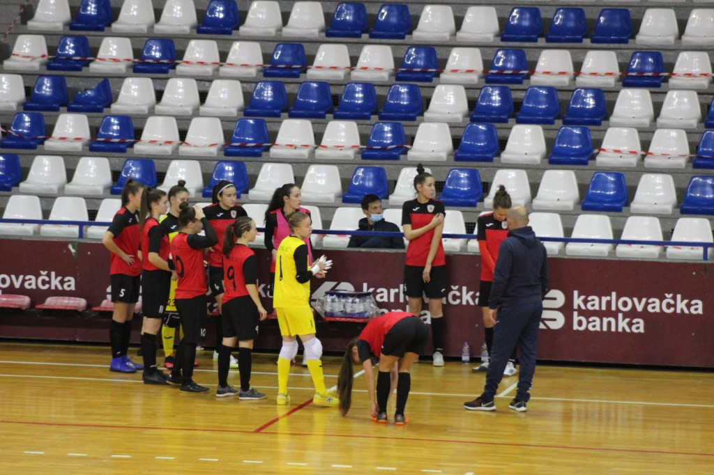 &lt;p&gt;Futsal Super Chicks&lt;/p&gt;