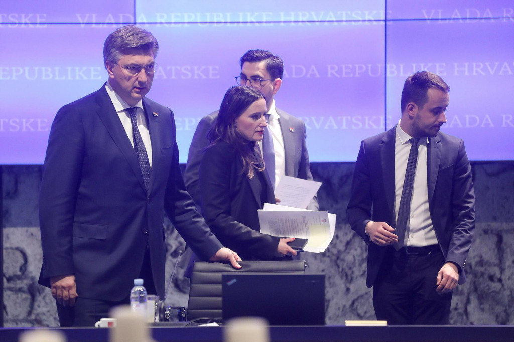 &lt;p&gt;Premijer Andrej Plenković na početku današnje sjednice Vlade RH&lt;/p&gt;