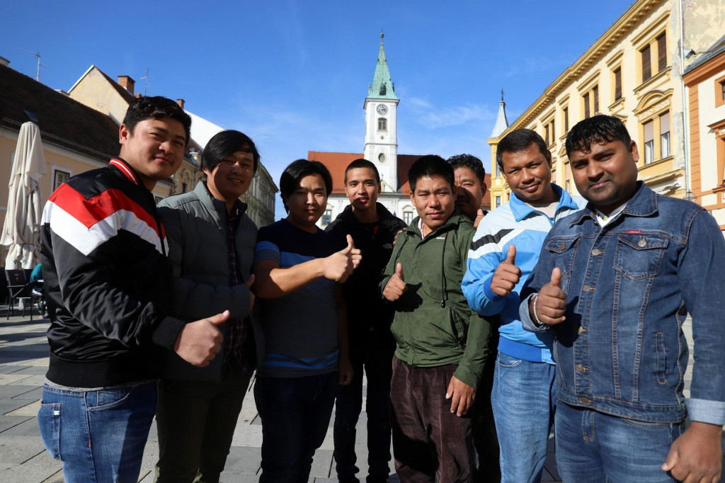 &lt;p&gt;Radnici iz Nepala na Trgu kralja Tomislava u Varaždinu&lt;/p&gt;

&lt;p&gt; &lt;/p&gt;