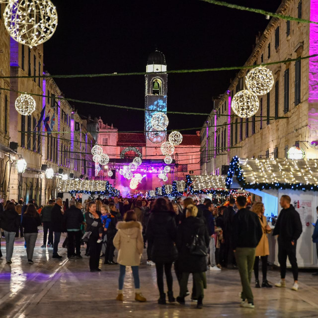 &lt;p&gt;Advent u Dubrovniku&lt;/p&gt;