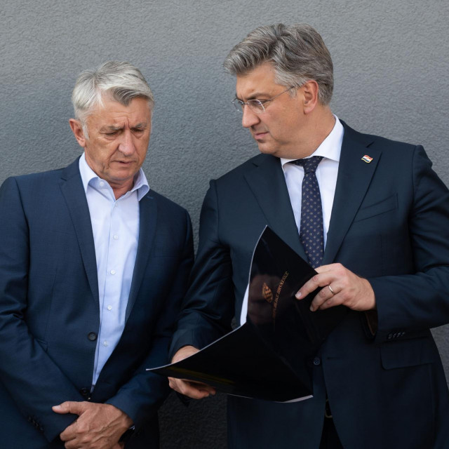 &lt;p&gt;Zadarski župan Božidar Longin i premijer Andrej Plenković&lt;/p&gt;