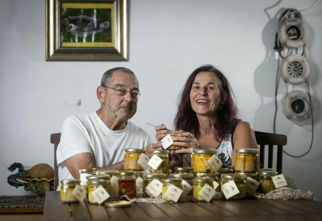 &lt;p&gt;Milena Kekez i Fabio Picistrelli prije dvije godine pokrenuli su malu obiteljsku proizvodnju konzervirane ribe&lt;/p&gt;