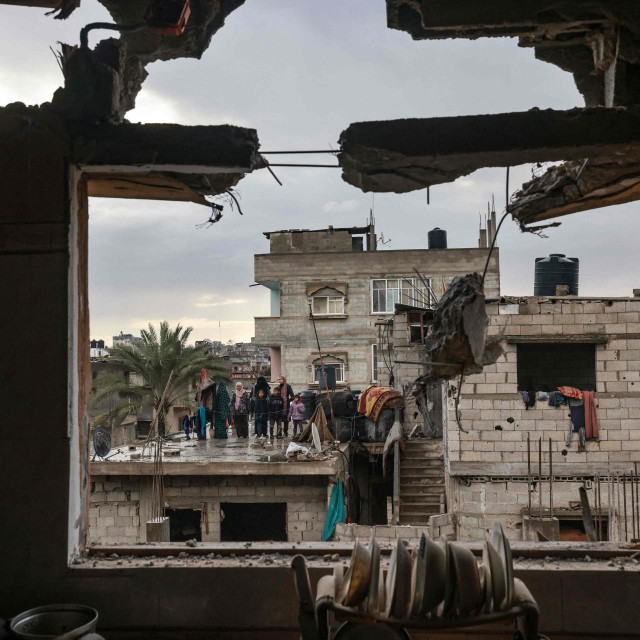 &lt;p&gt;Prizor iz Rafaha nakon izraelskog bombardiranja&lt;/p&gt;

&lt;p&gt; &lt;/p&gt;

&lt;p&gt; &lt;/p&gt;