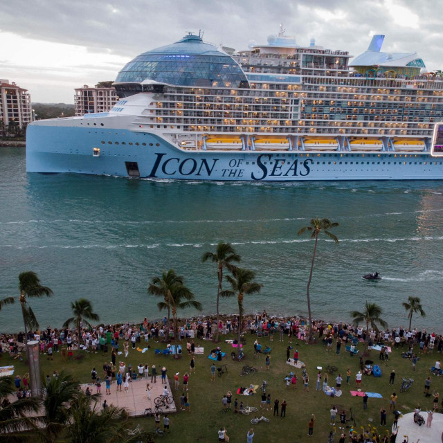&lt;p&gt;‘Icon of the Seas’, novi ponos brodara Royal Caribbean stajao je više od 2 milijarde američkih dolara, a zasad mu po veličini nema ravnog&lt;/p&gt;