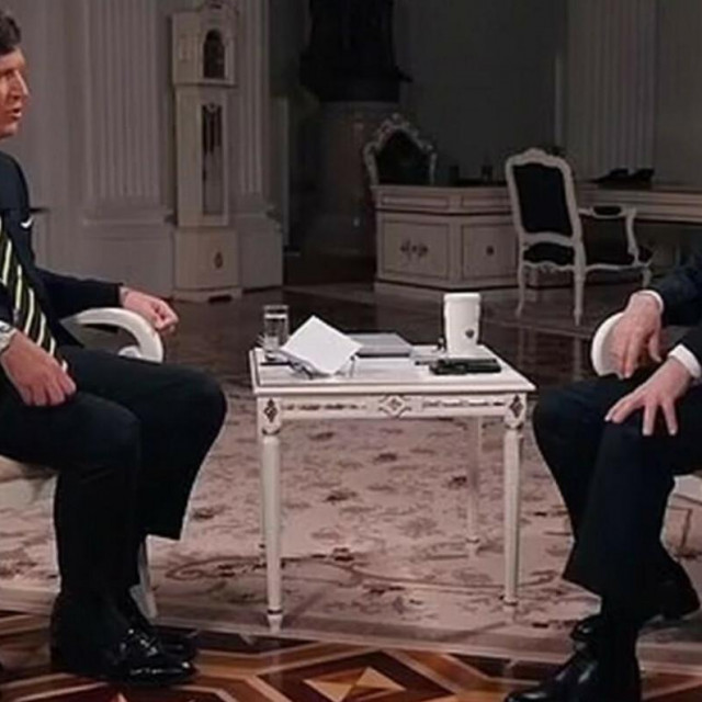<p>Američki novinar Tucker Carlson u razgovoru s ruskim predsjednikom Vladimirom Vladimirovičem Putinom</p>